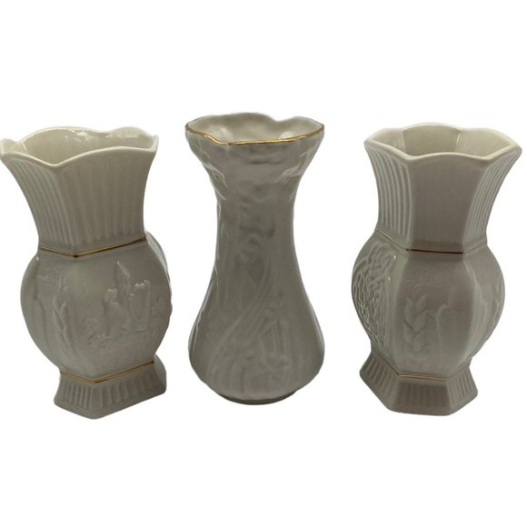 Belleek Trio of Small Vases, Made in Ireland - Picture 1 of 12